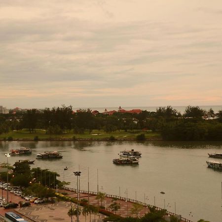 Mts @ Marina Court Resort Condo Kota Kinabalu Dış mekan fotoğraf